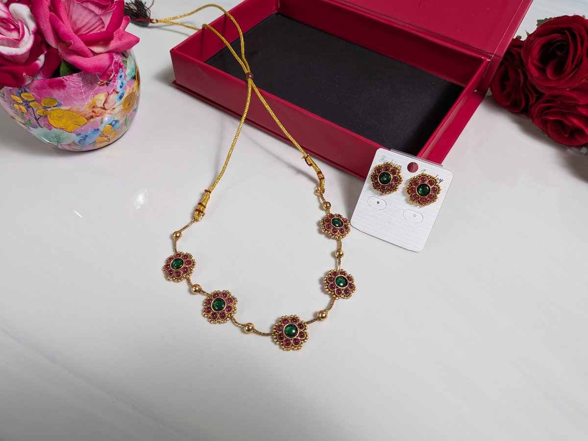 Necklace Sets